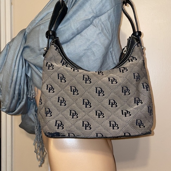 Dooney & bourke women’s purse shoulder bag Vintage logo black tan classic - Picture 3 of 12